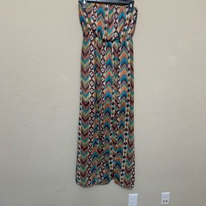 Strapless vacation dress
